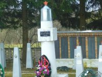 Воинское захоронение в д Сухая Нива